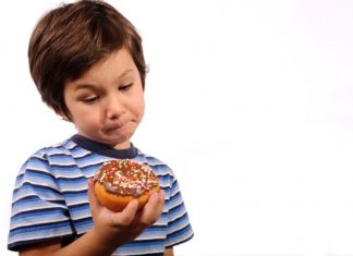 Si Kecil Tidak Bernafsu? Yuk Coba 5 Trik Mengatasi Anak Susah Makan Trik Mengatasi Anak Susah Makan