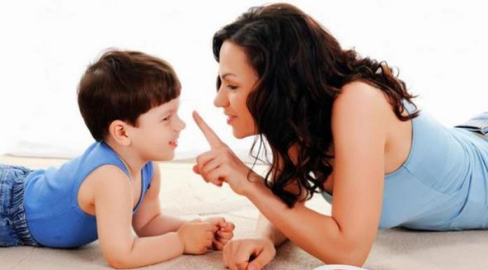 Tips Menanamkan Rasa Peduli Pada Anak Sejak Dini Menanamkan Peduli Pada Anak